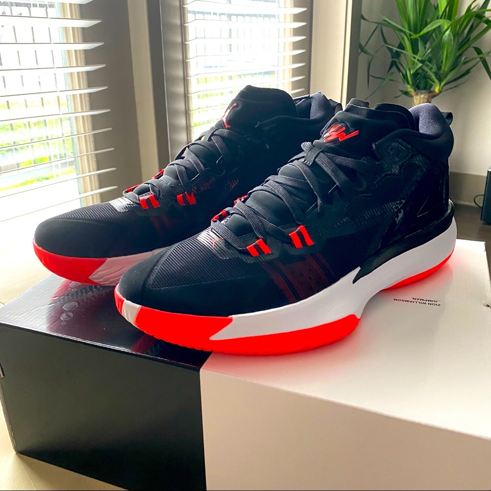 Mint Nike Jordan Zion 1 Black Bright Crimson White